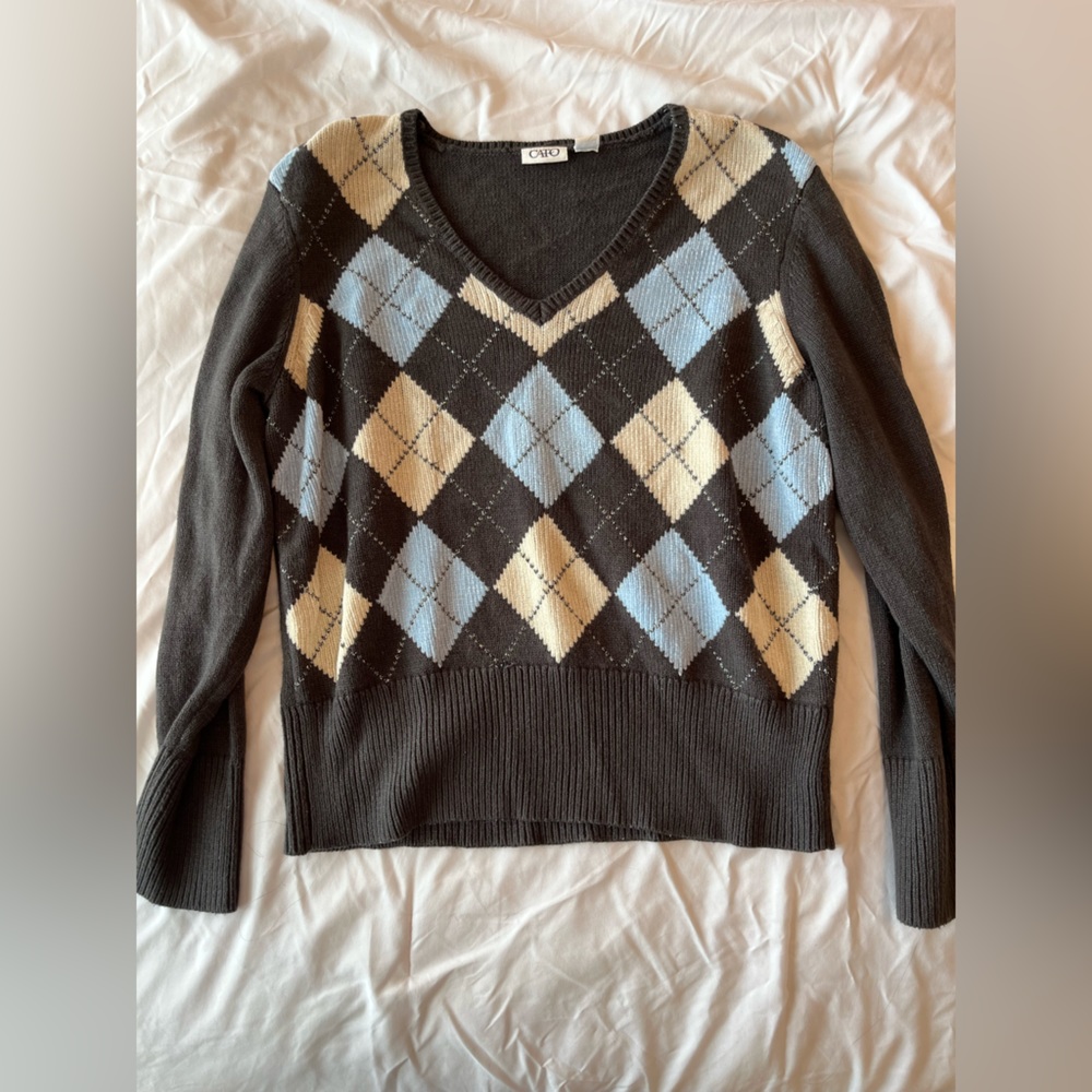 Cato V-Neck Argyle Sweater